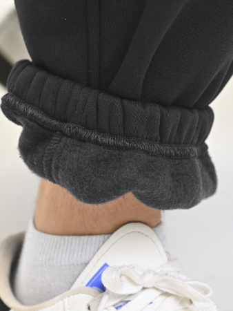 4902 Брюки спорт. утепл. д/м трик. (черный весь размерный ряд)